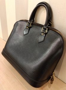 Louis Vuitton,ルイヴィトン,エピ,アルマ,M52142