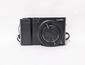 LUMIX,DMC-TX1,パナソニック,カメラ,デジカメ,一眼レフ,二眼,黒,ブラック,本体のみ