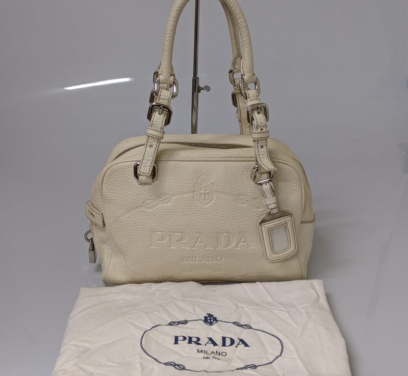 PRADA　プラダ　ハンドバッグ　レザー