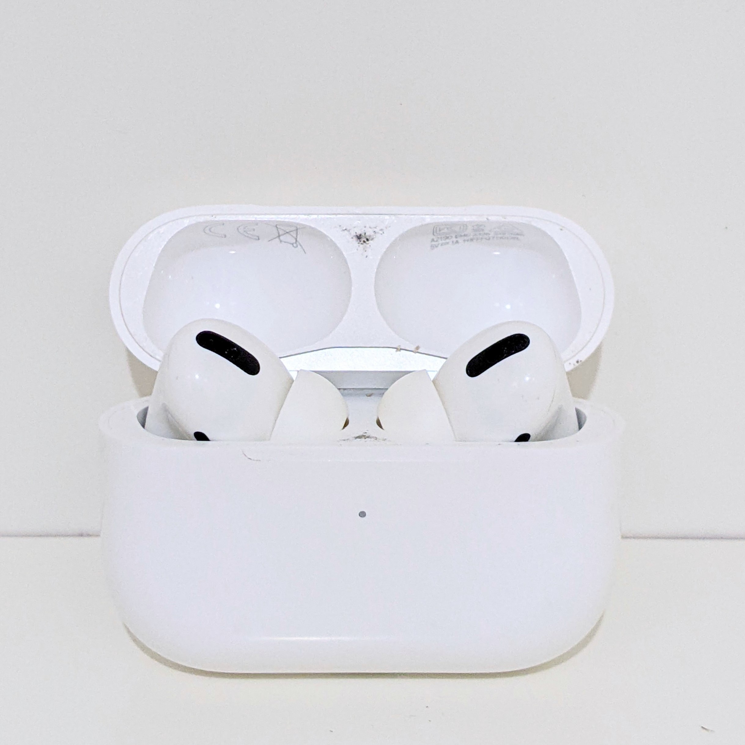 Apple、アップル、AirPods Pro、エアーポッズプロ