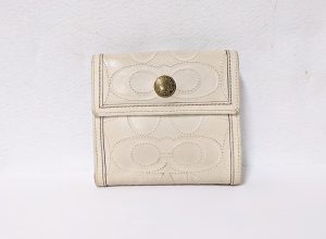 COACH,コーチ,財布,ウォレット,バッグ,ブランド,白,ホワイト,買取