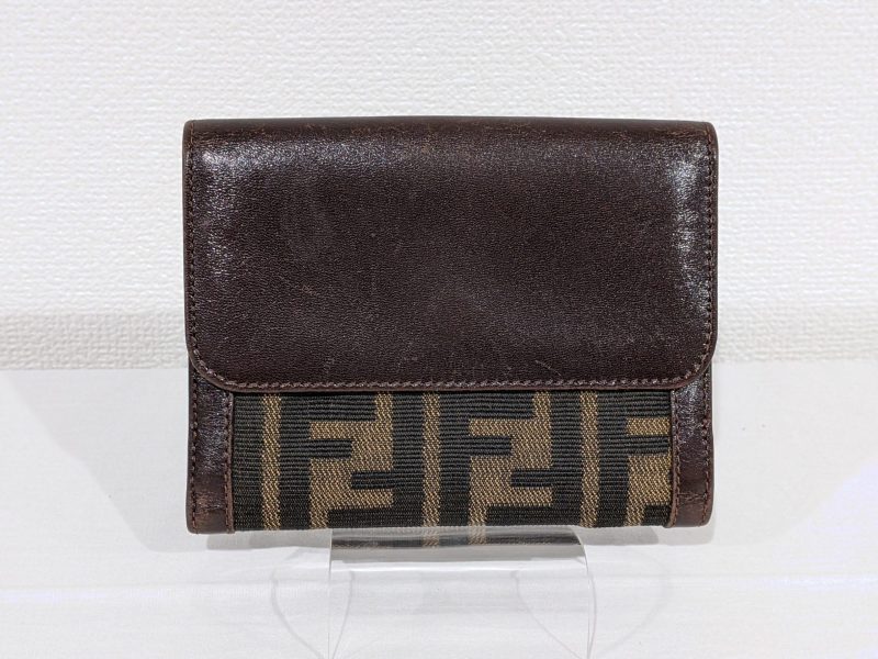 FENDI,ズッカ柄,三つ折り財布