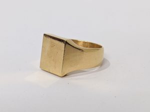 K18,18金,金製品,リング,印台,指輪,アクセサリー,ジュエリー