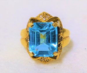 K18　リング　指輪　宝石
