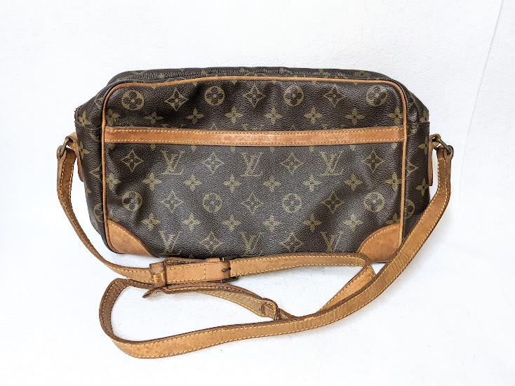 LouisVuitton,ルイヴィトン,モノグラム,トロカデロ,ショルダーバッグ,高価買取,こやし,保証