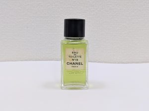 CHANEL,シャネル,香水,ミニボトル,ブランド,No,19,高価買取