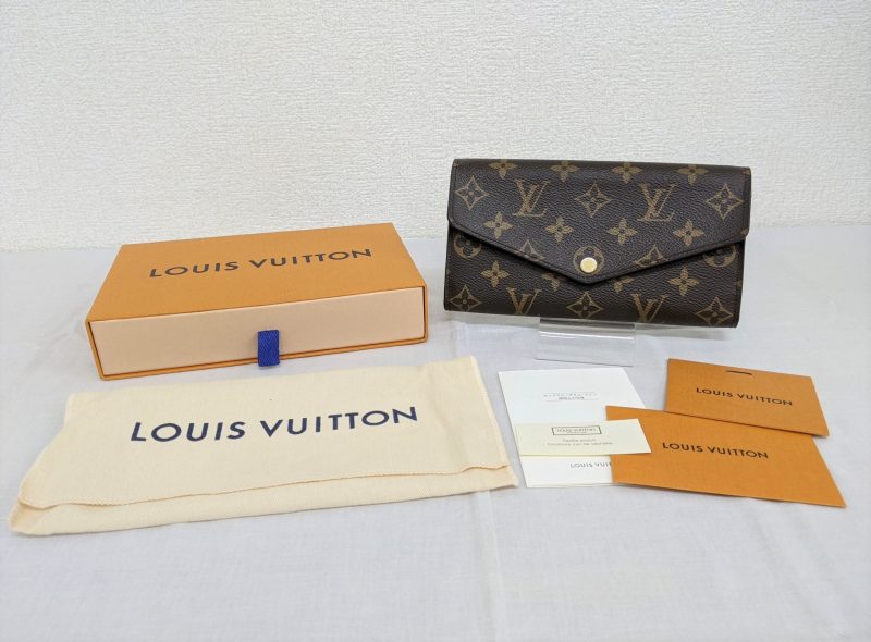 Louis Vuitton ルイヴィトン LV ポルトフォイユ・サラ モノグラム 長