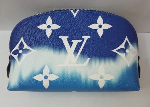 LV,化粧ポーチ,ブランド