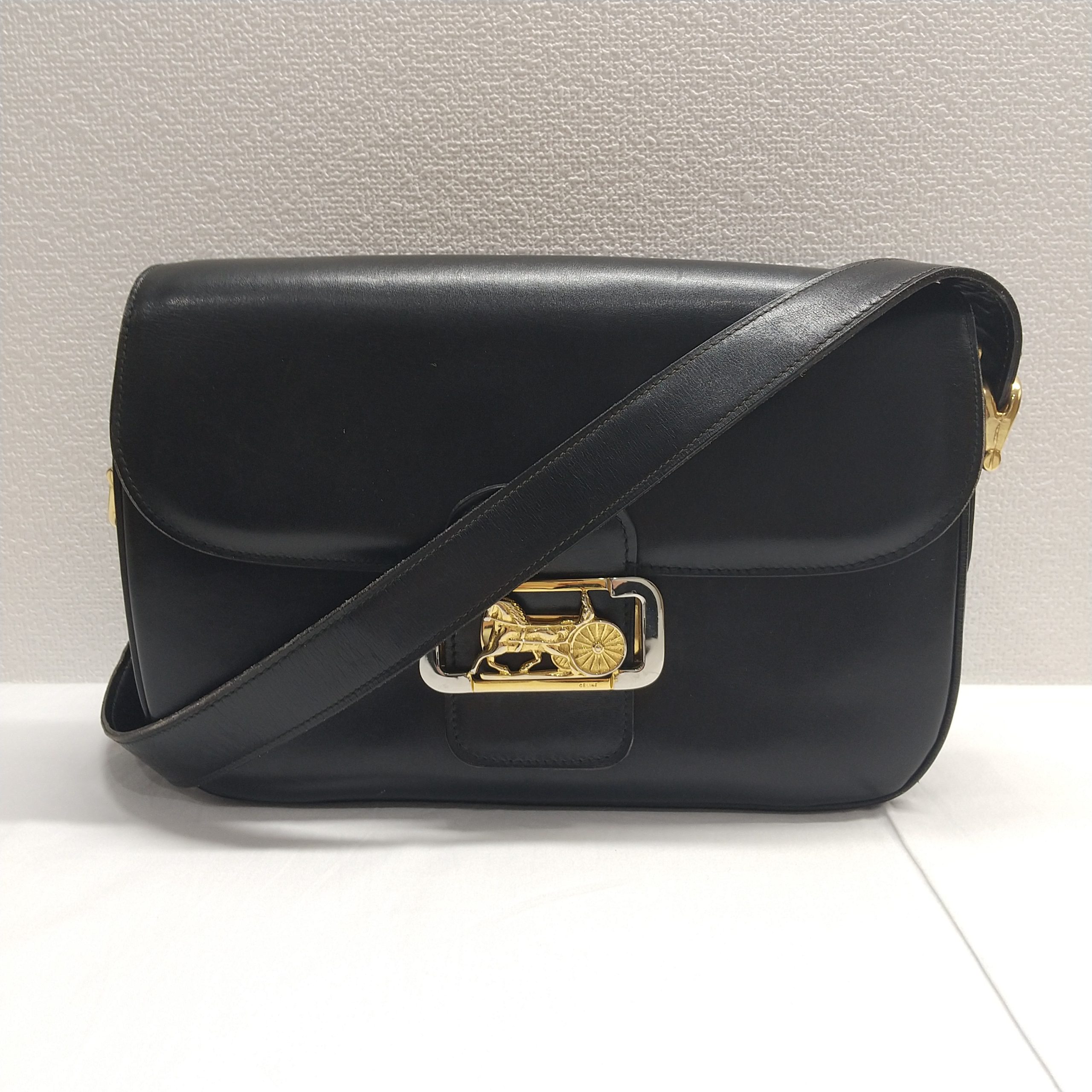 CELINE セリーヌ ショルダーバッグ ブラック - 買取実績 | 【買取専門