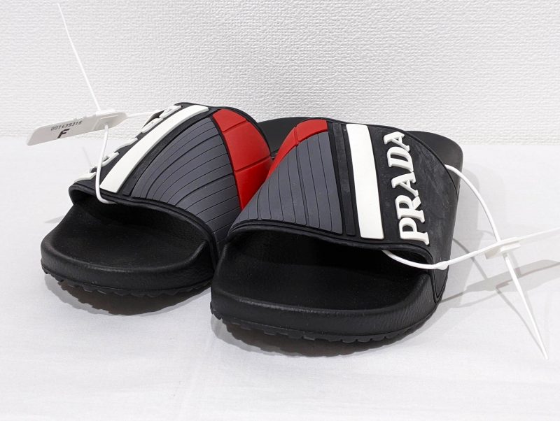 PRADA,フラットサンダル,ラバー