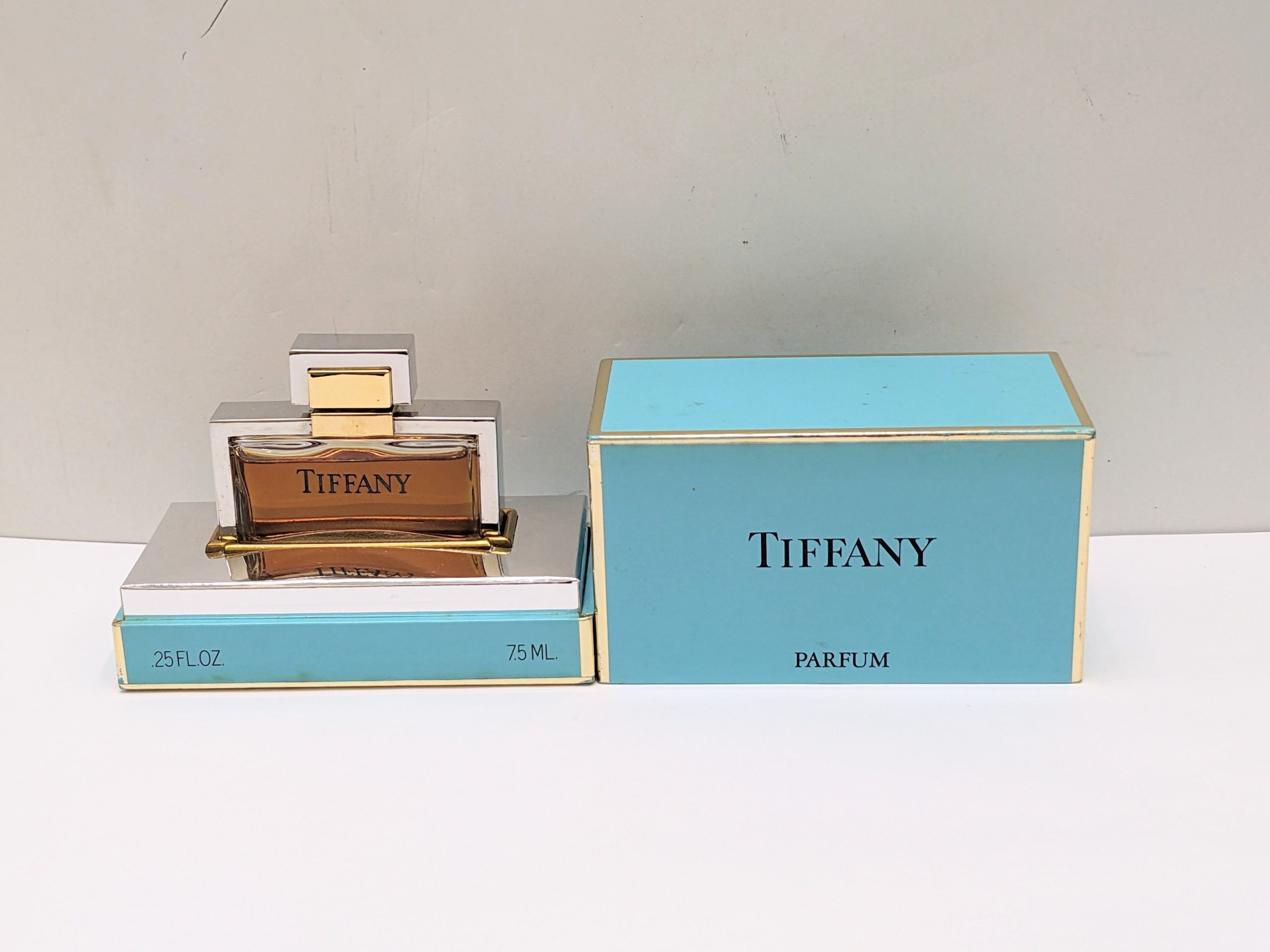 Tiffany,香水,ブランド