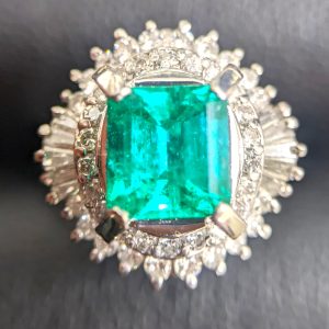 エメラルド, プラチナ, アクセサリー