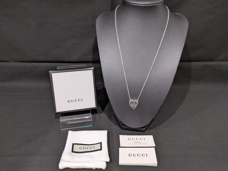 GUCCI,ハートプレートネックレスAg925