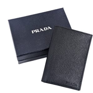 PRADA,プラダ,財布