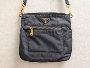 PRADA,ショルダーバッグ,黒