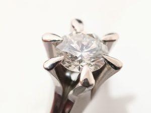 プラチナ,立爪,ダイヤモンド