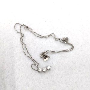 アクセサリー,ネックレス,土気,ダイヤ