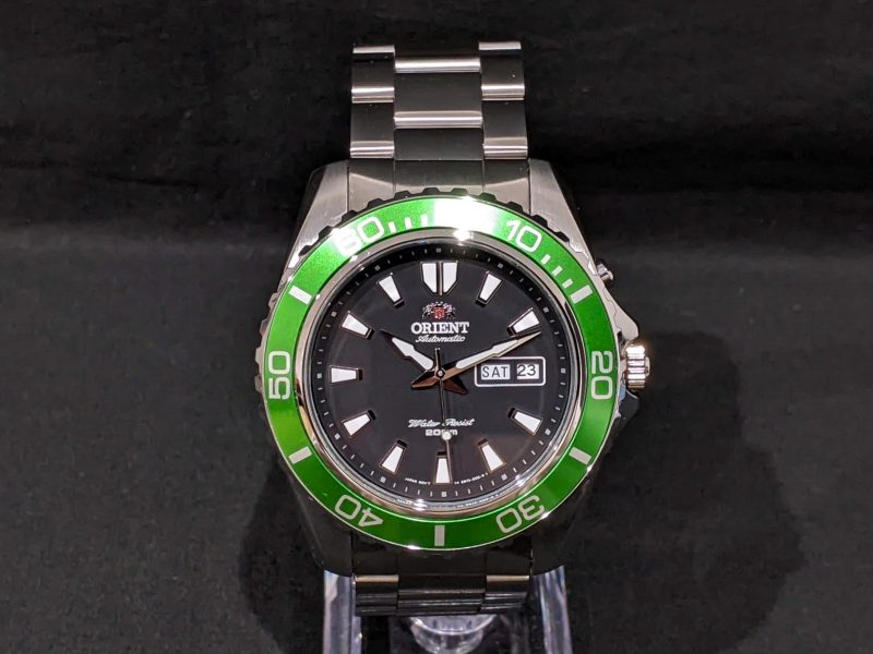 ORIENT,グリーンベゼル,自動巻き