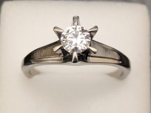 Pt900,ダイヤ付き,リング