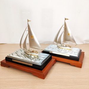 関工芸,武比古,銀製ヨット
