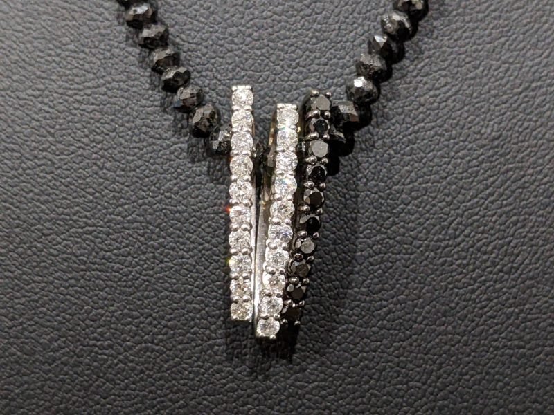 K18WG,ブラックダイヤ,ネックレス