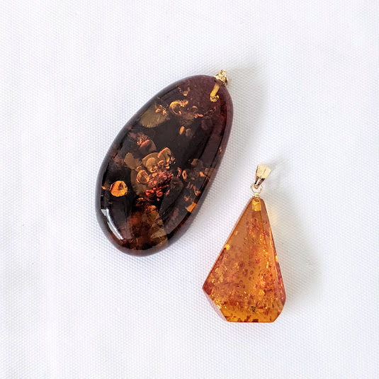琥珀,ペンダントトップ,アクセサリー