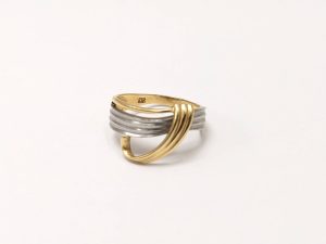 金,プラチナ,リング