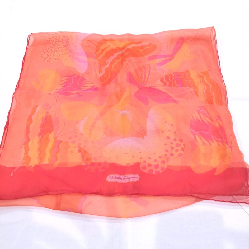 SalvatoreFerragamo,蝶々,スカーフ